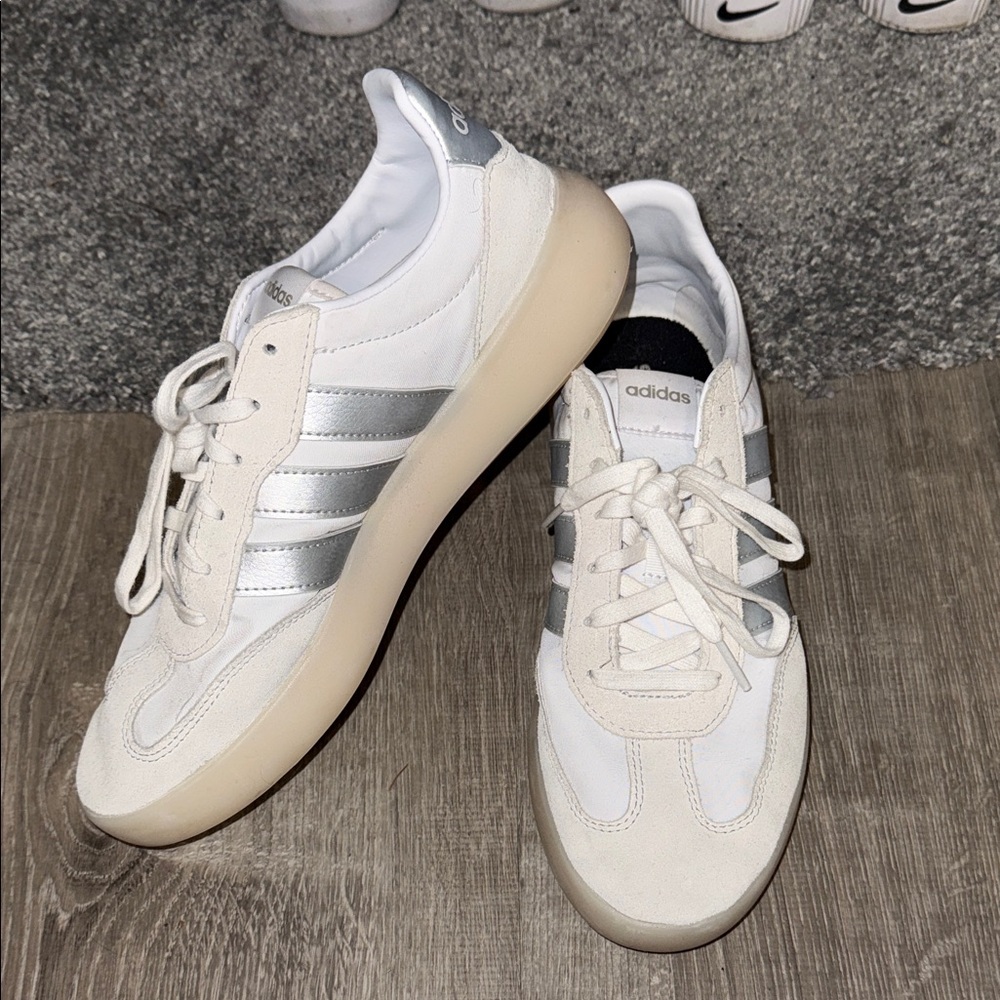 adidas Barreda Decode Sneakers